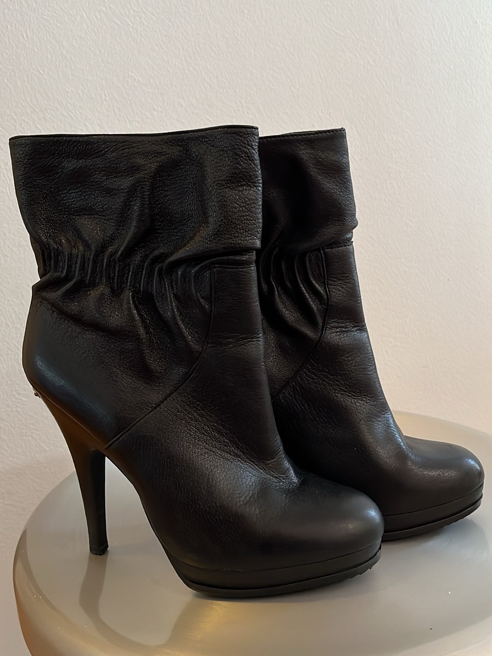 NWOT Michael Kors Black Leather Platform High Heel Ankle Boots Size 7M